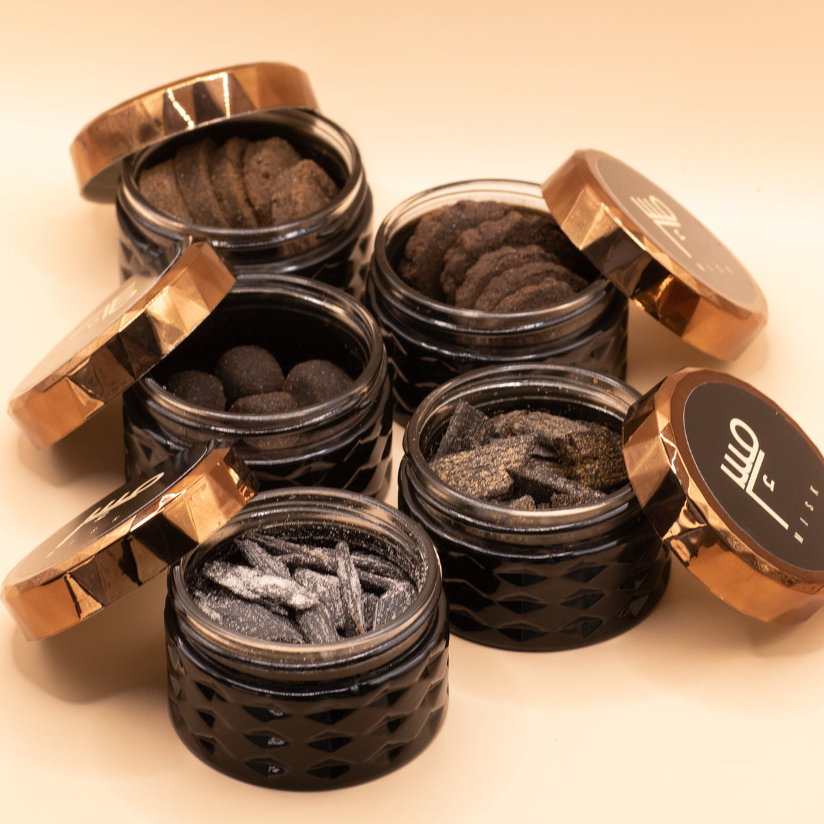 Open jar of Jileen oud wood