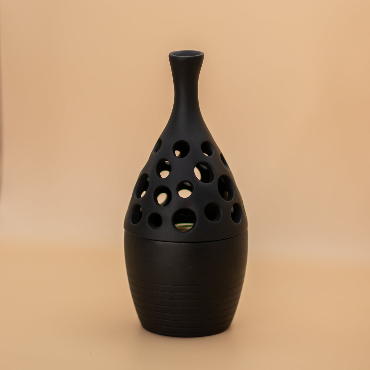 Polka-Dotted Style Burner