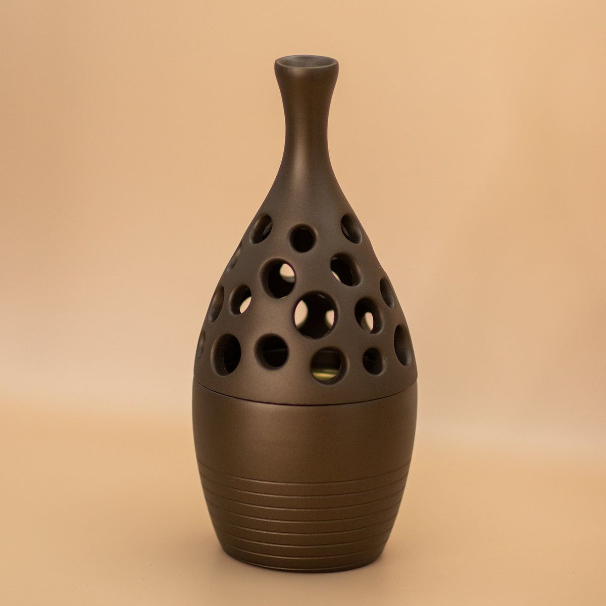 Polka-Dotted Style Burner